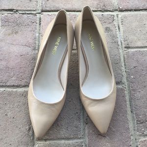 Nude heals